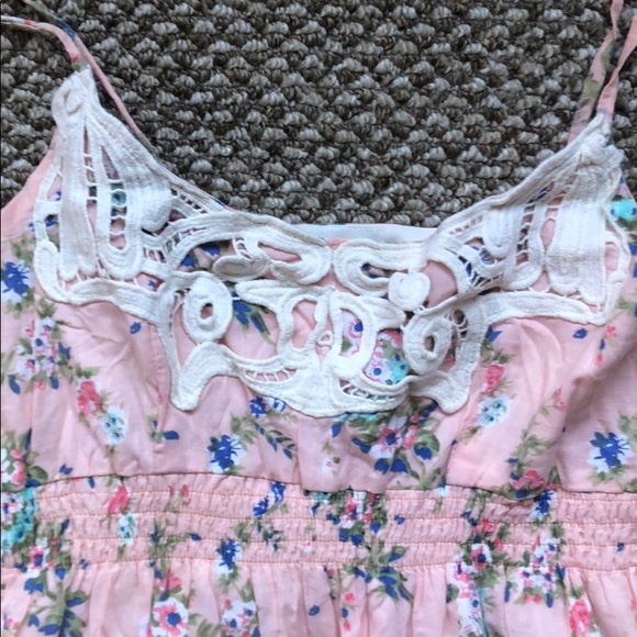 Super Cute Mini Dress - Picture 2 of 3